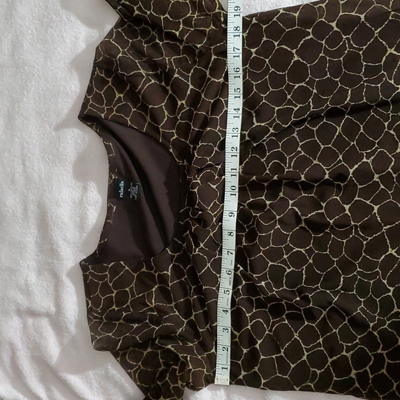 RAFAELLA Women's Brown/Cream Print Blouse-Scoop Neck-Sheer 3/4 Sleeves-EUC-Sz M - Picture 11 of 12